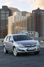 Opel Astra Caravan 2005 года
